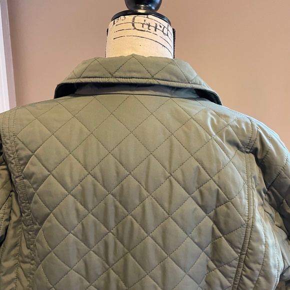 Lands End quilted jacket - Picture 6 of 11